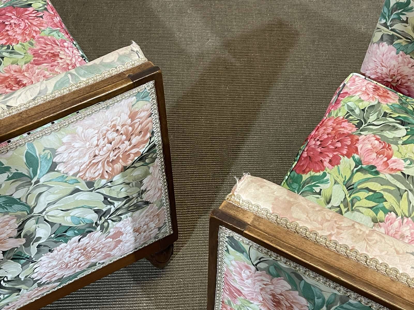 Pair of Art Deco armchairs in mahogany from the 1930s.