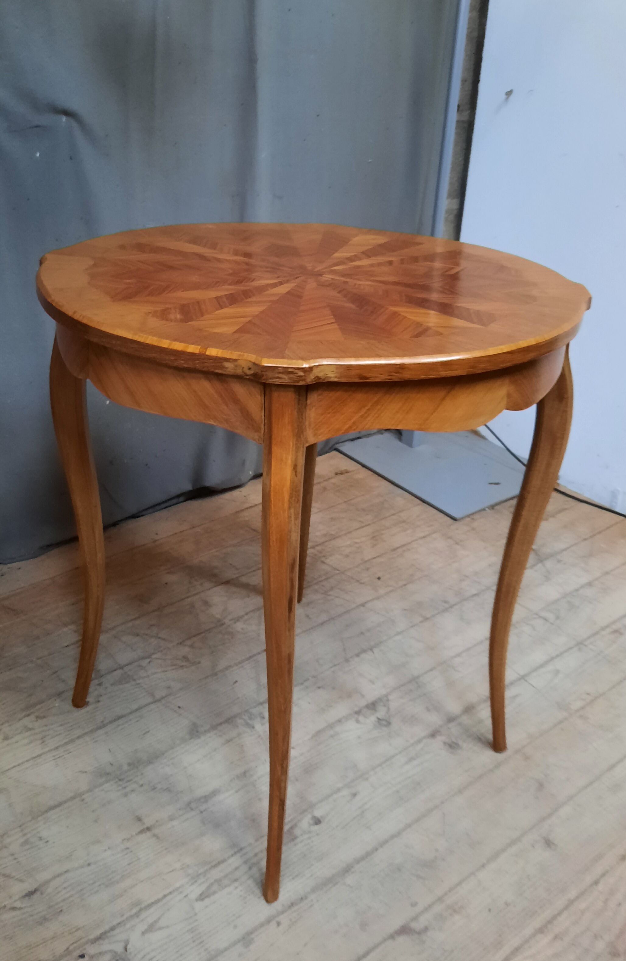 Coffee table Louis XV