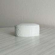 Lidded sugar bowl in Limoges porcelain