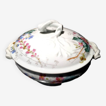 Soupiere en porcelaine a decor floral poignees bambou