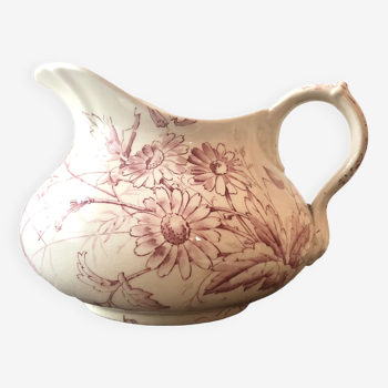 Pink iron earth toilet pitcher