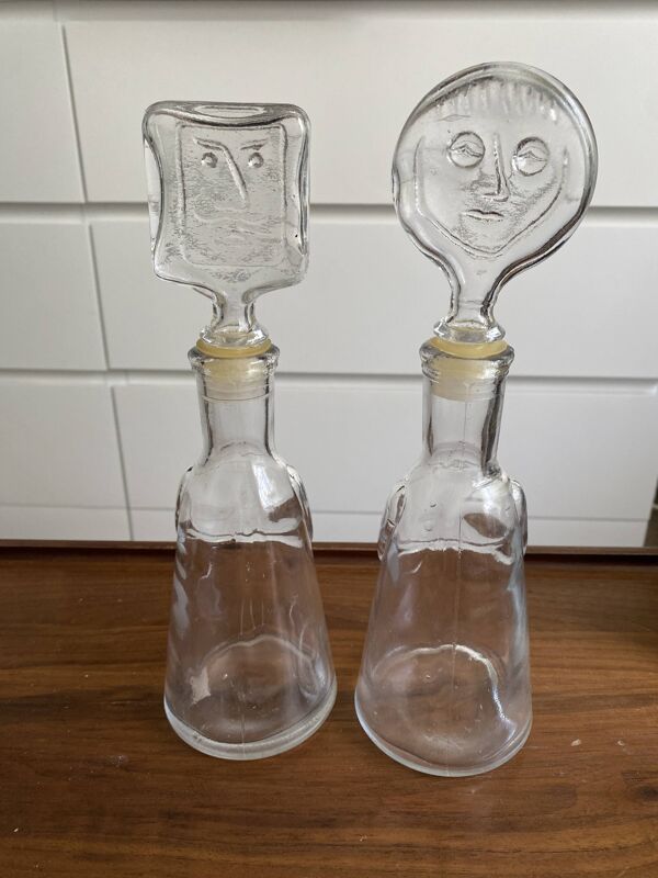 Paire de carafe d'Erik Hoglund pour Neiman marcus série ''people'' kosta boda