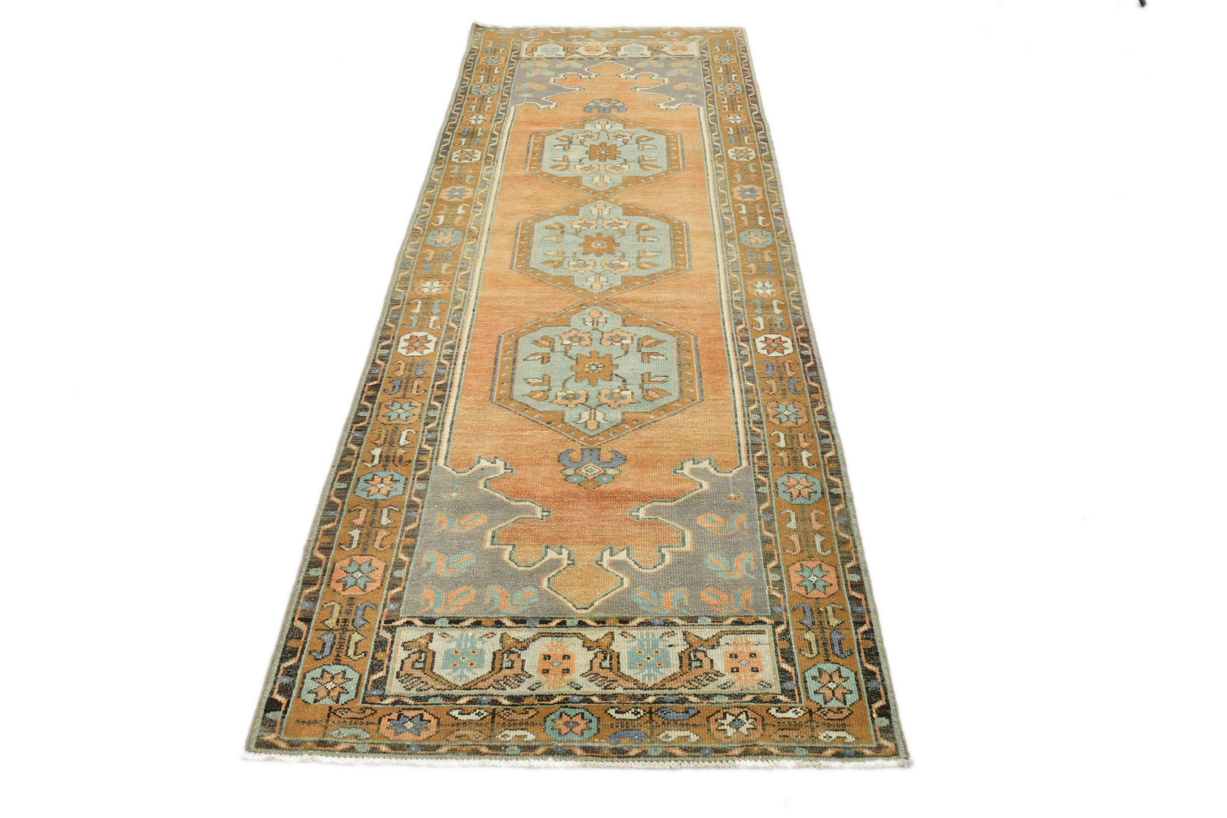 Tapis de couloir vintage vert et orange