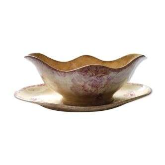 gravy boat