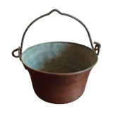 Old fireplace pot in solid copper, beautiful decoration