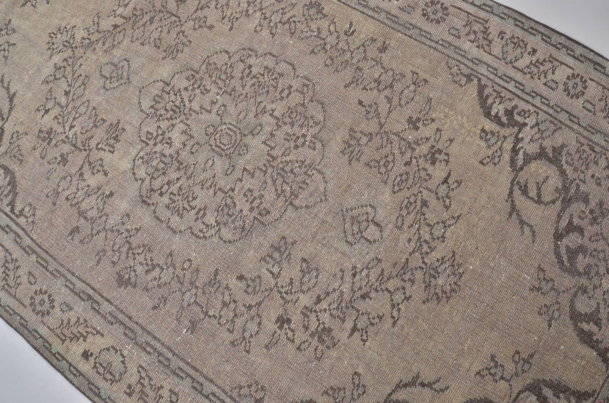 Tapis de vie domestique turc ancien sku1816