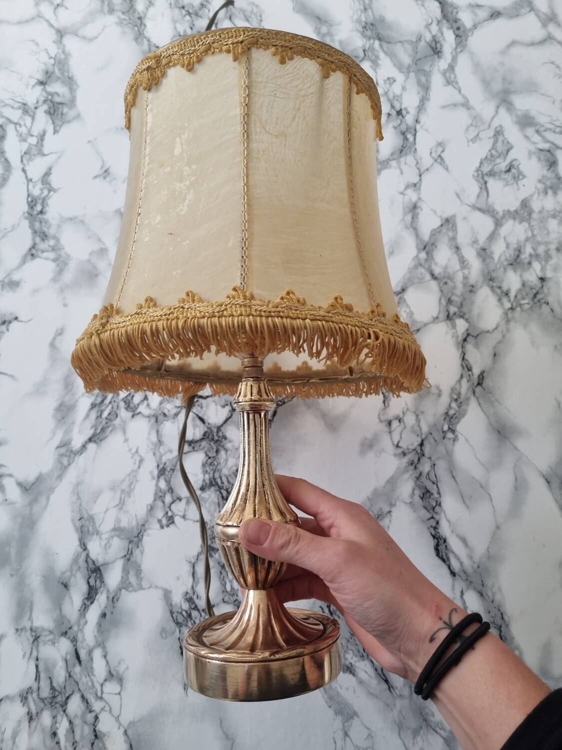 Brass lamp with vintage mother-of-pearl lampshade