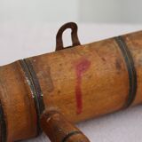 Ancien porte-manteaux en bois