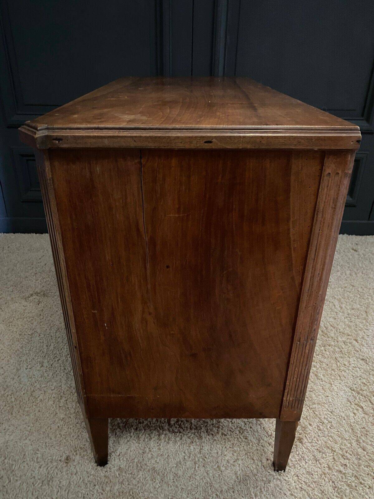 Louis XVI 18th century blond mahogany chest of drawers with three drawers