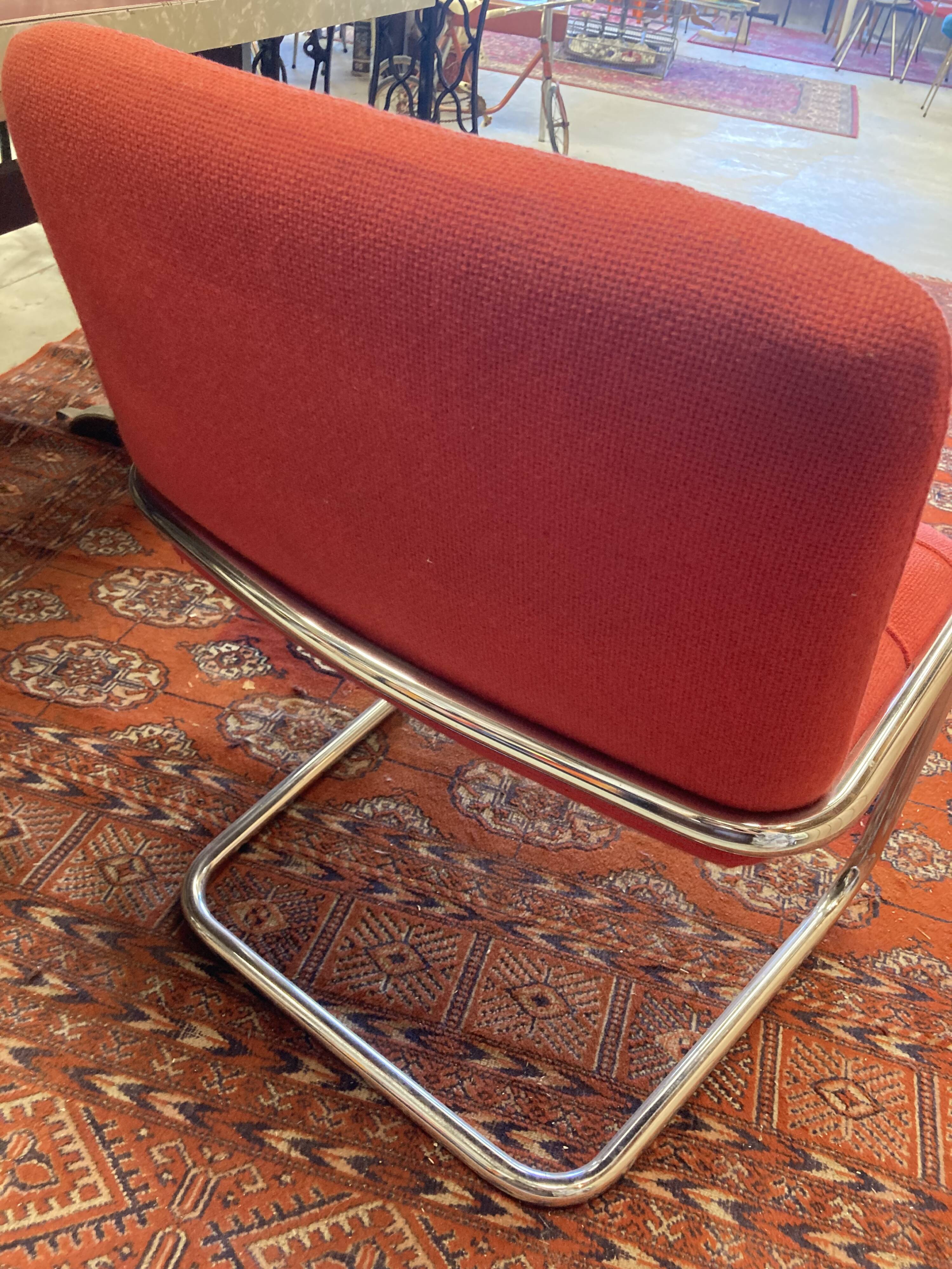 Airborne armchair by Yves Christin