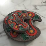 Vintage ceramic presentation dishes in palette shape