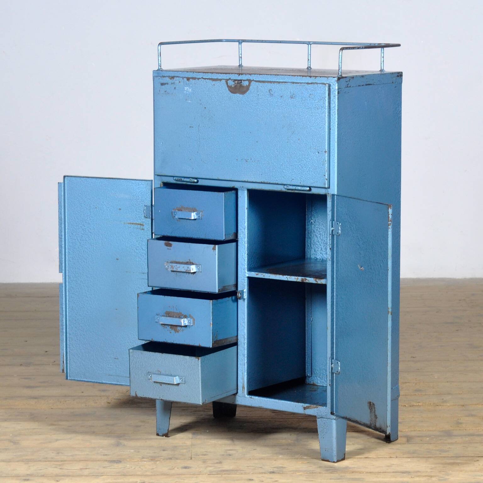 Industrial four-drawer cabinet from the 1970s