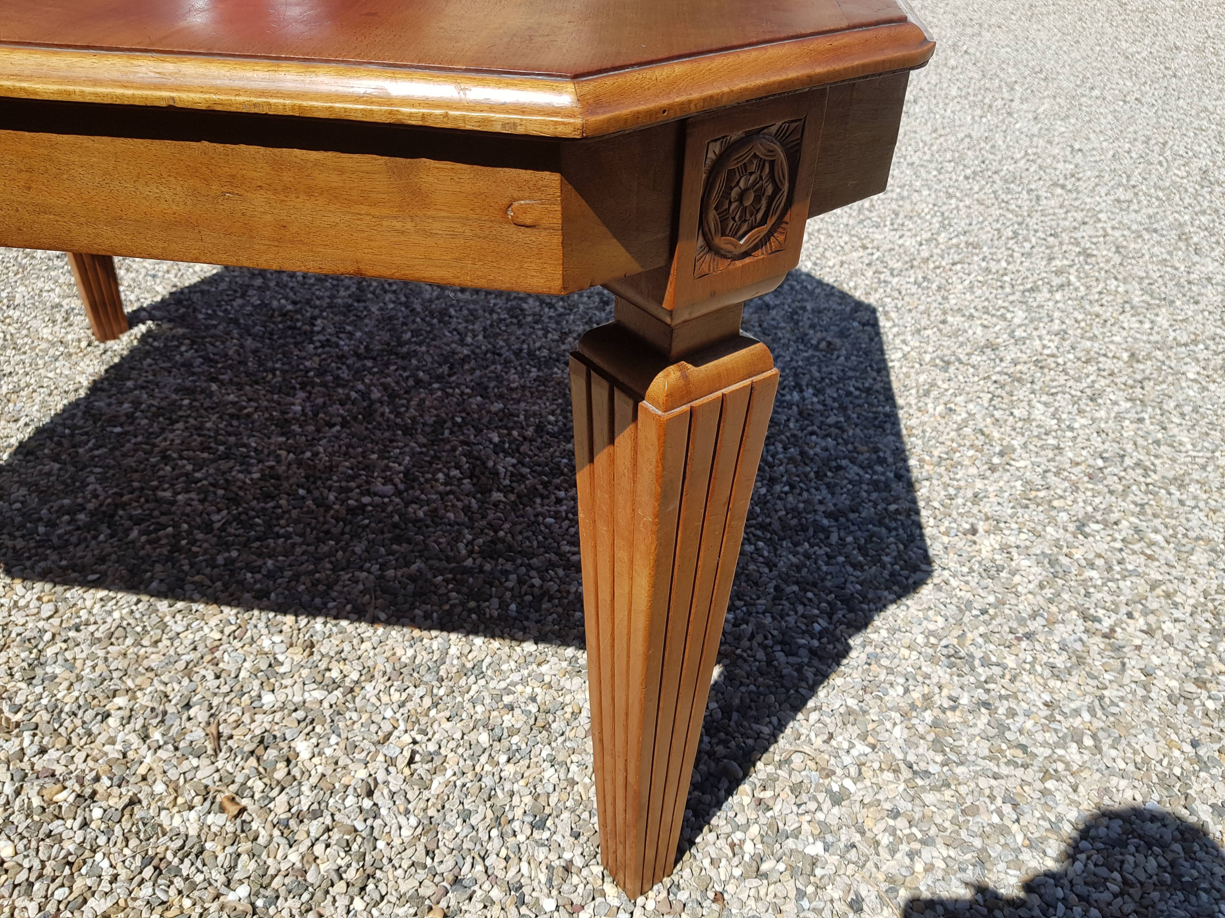 Art deco dining table