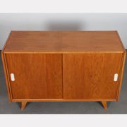 Commode en chêne, modèle U-452, par Jiroutek pour Interier Praha, 1960