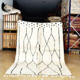 Beni Mrirt white rug 240 x 168 cm new