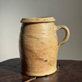 Large matte stoneware oval pot with beige handle H21 D12