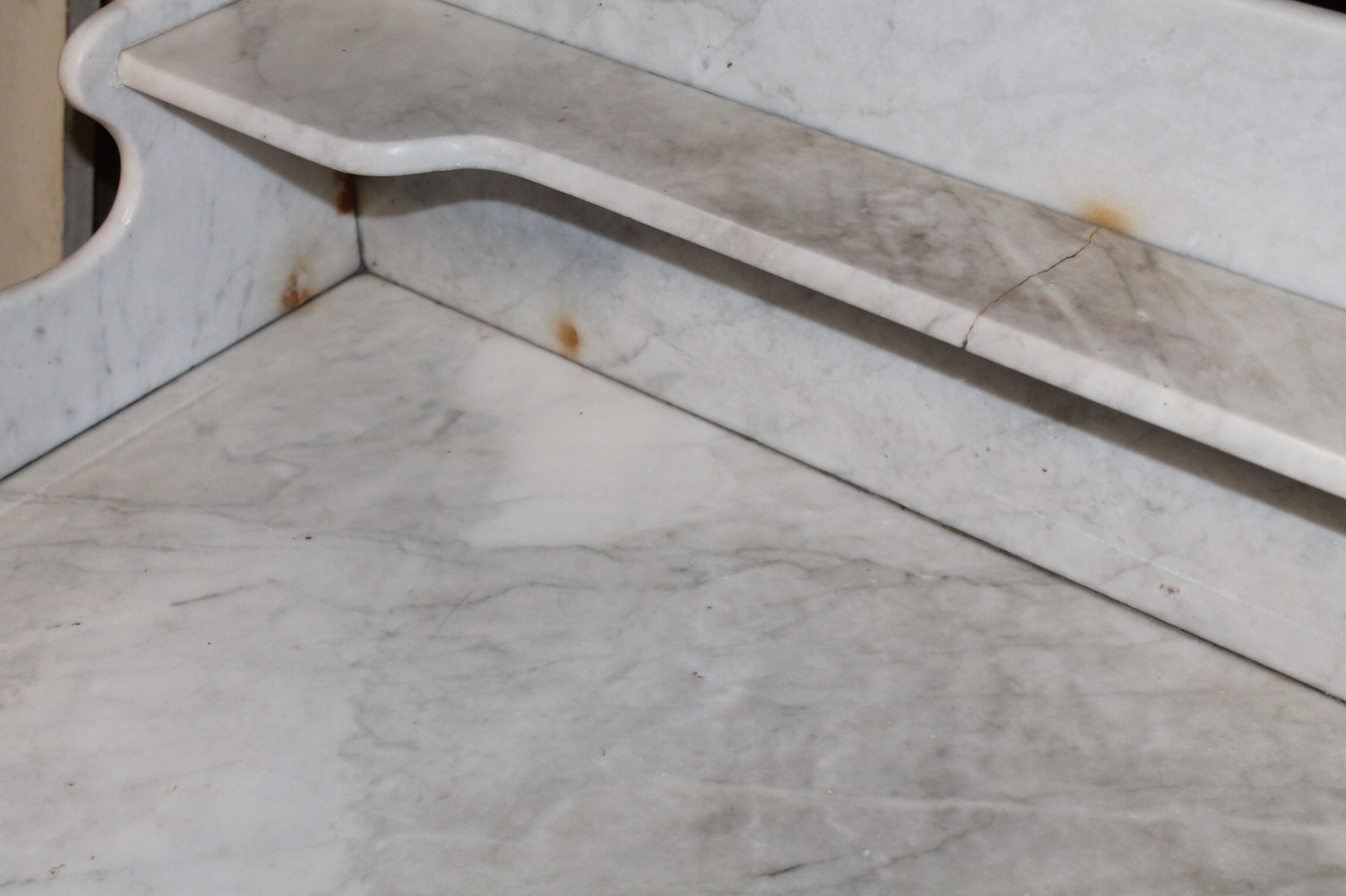 Table dessus en marbre