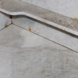 Table dessus en marbre