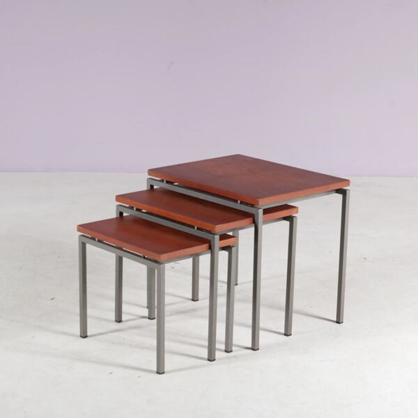 Tables gigognes des années 1960 des Pays-Bas