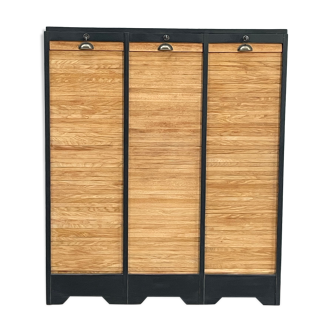 Oak curtain binder
