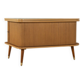 Unique home bar from the 1950s