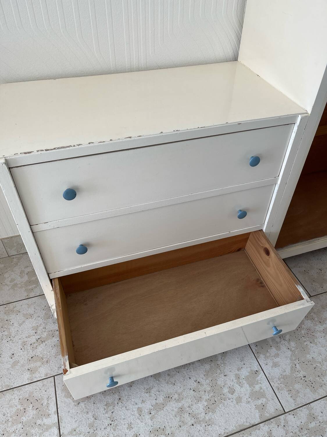 Asymmetrical wardrobe and drawers from the 1950s