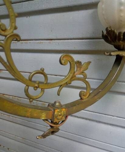 Antique, rare and important gas chandelier from the Napoléon III period and style, weighing 4.8 kg.