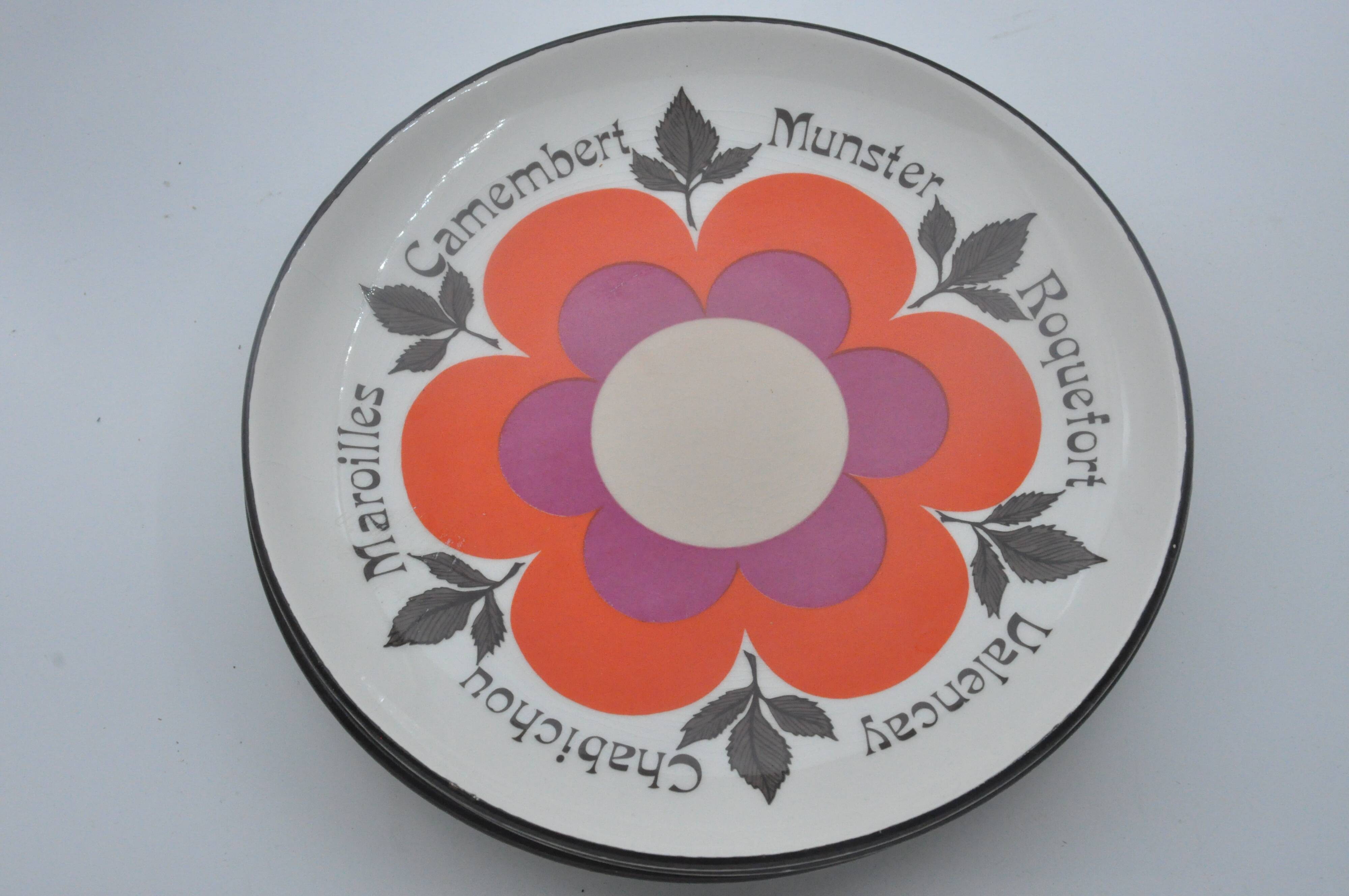 Old service 6 plates 2 cups GIEN model HARMONIS art table collection