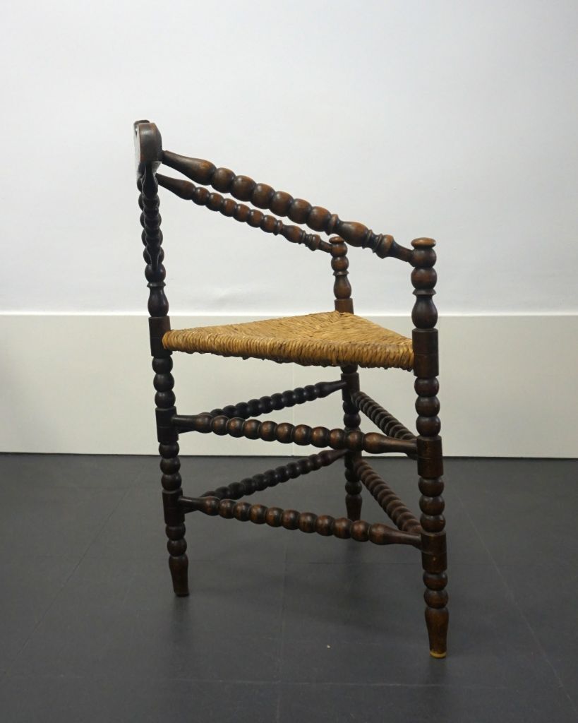 Old Dutch knitting chair