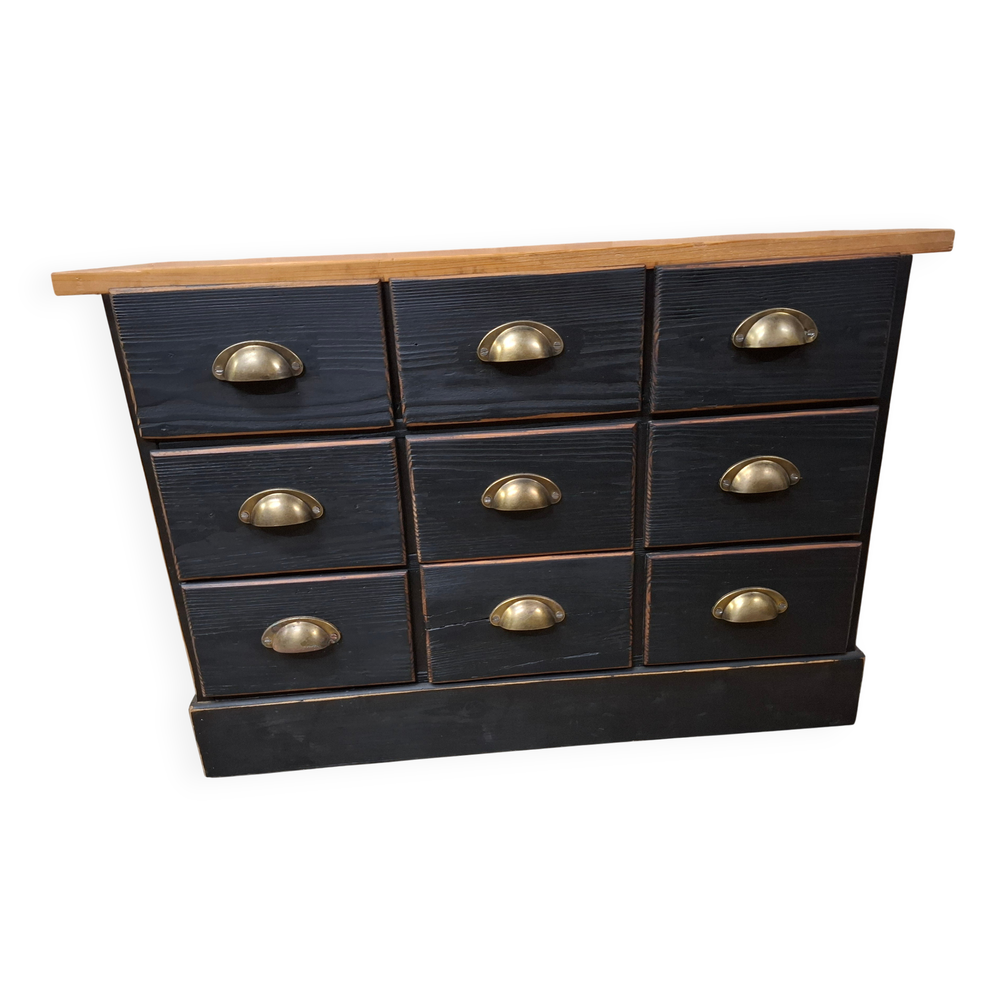 Workshop cabinet with drawers