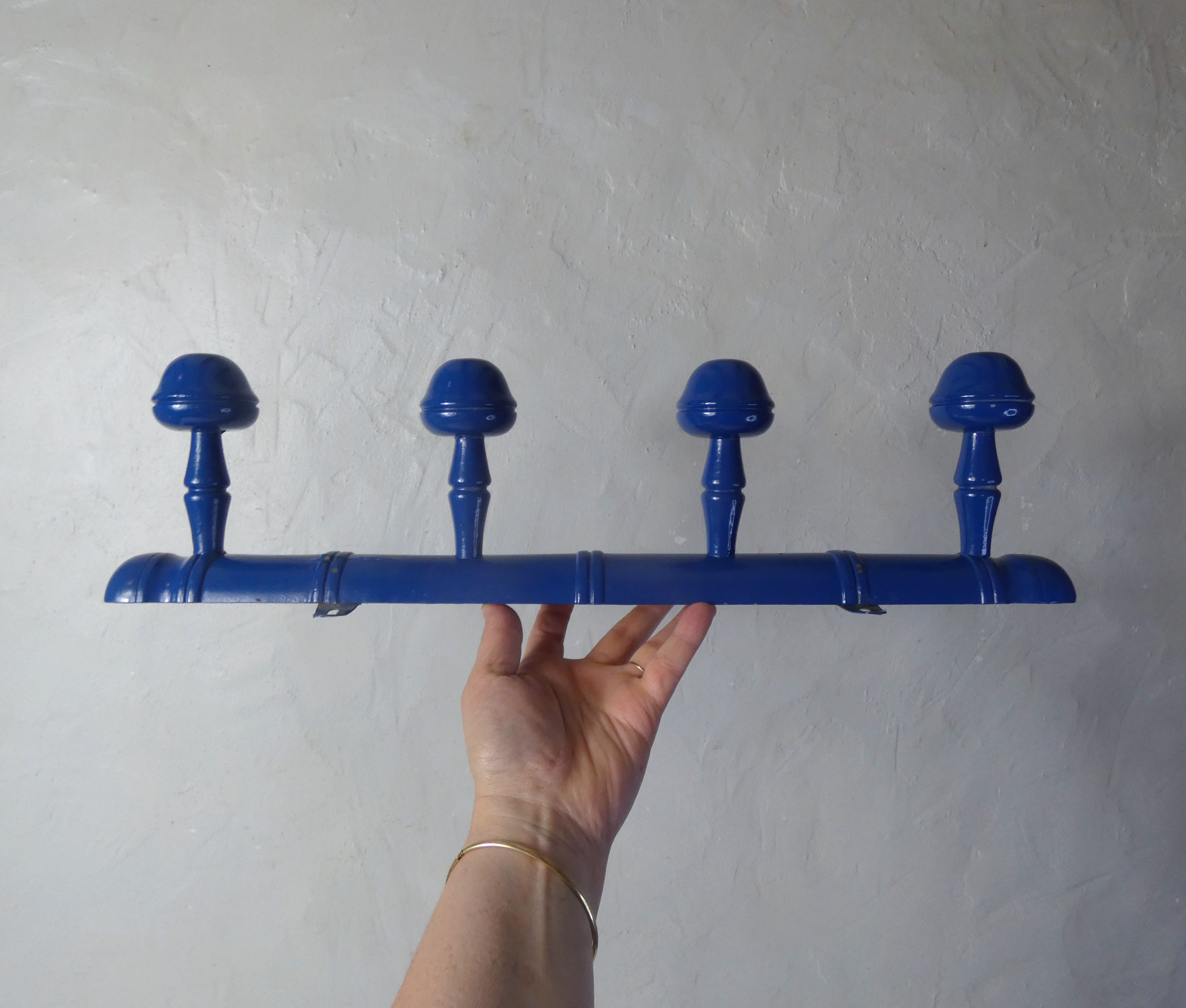 Coat rack 4 vintage hooks