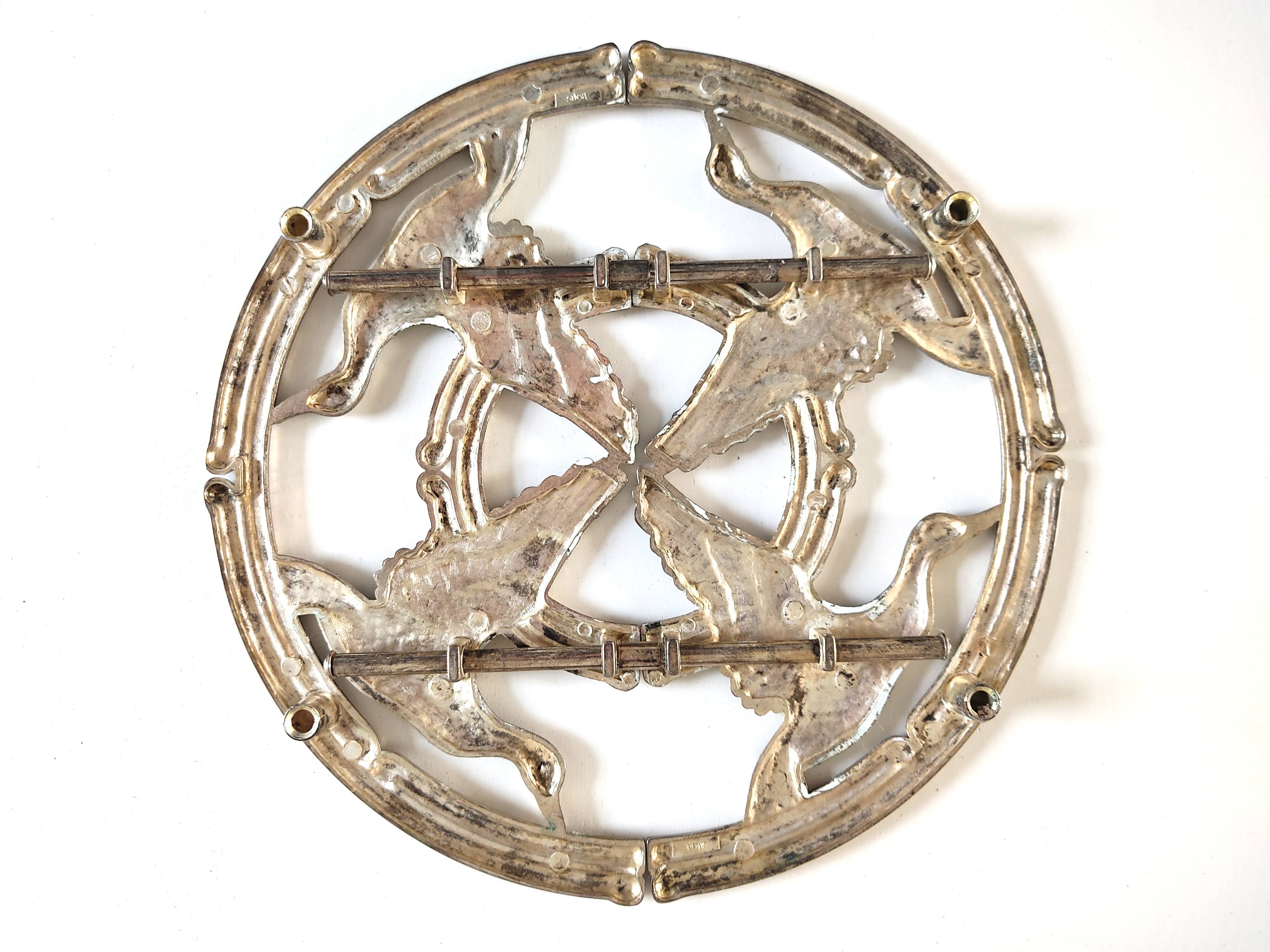 Silea silver metal duck trivet