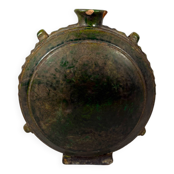 Gourde de cavalier nomade en terre émaillé verte Chine Dynastie Tang