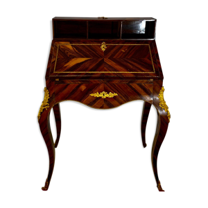 bureau de pente style