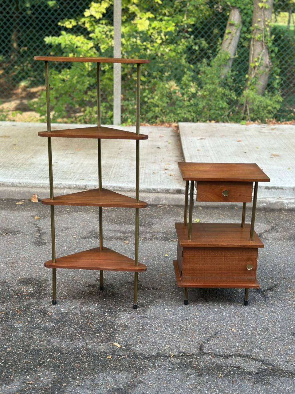 Mid-Century 4-Tier Corner Shelf in Solid Teak/Mahogany Brass 1960