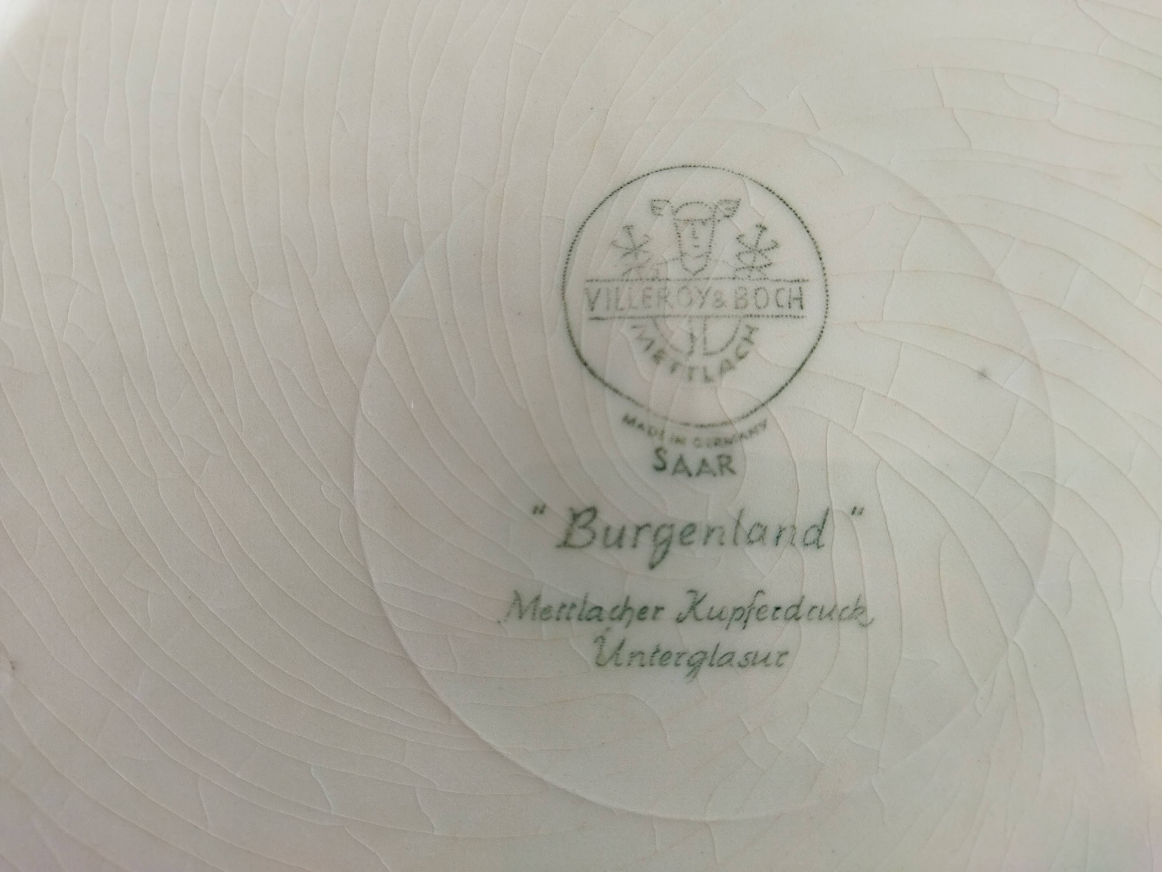 Six blue & white plates Gien, Villeroy & Boch, Sarreguemines, W.Adams (Tunstall) and K&G Luneville