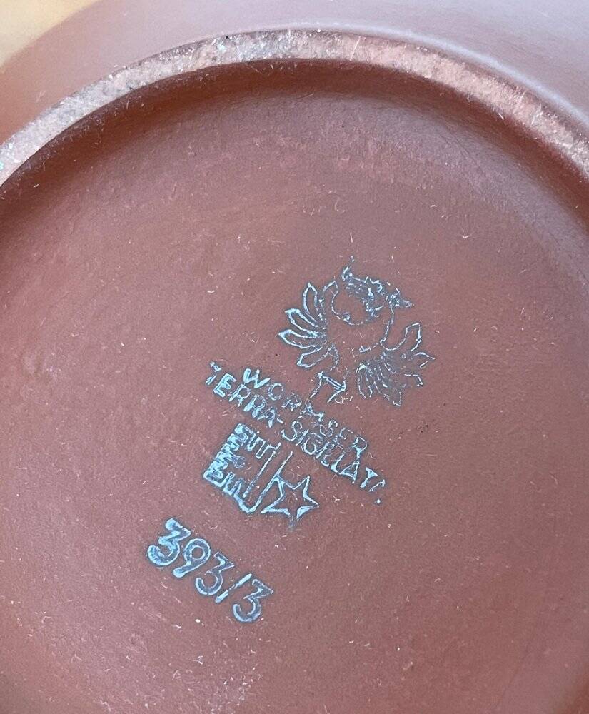 Minimalist German vase from the mid-century, Wormser Terra-Sigillata pottery, 1960s.