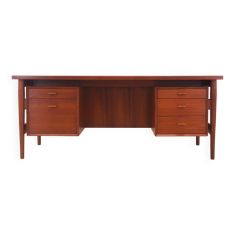 Bureau en teck, design danois, années 1960, designer : Arne Vodder, production : Sibast