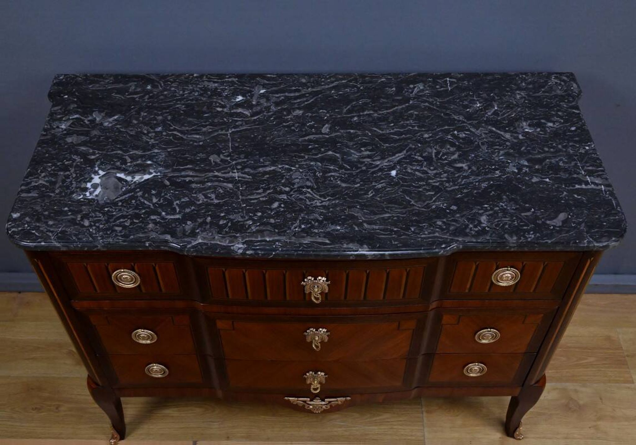Mahogany and Rosewood Commode, Louis XVI style – 1st part of the 20th century