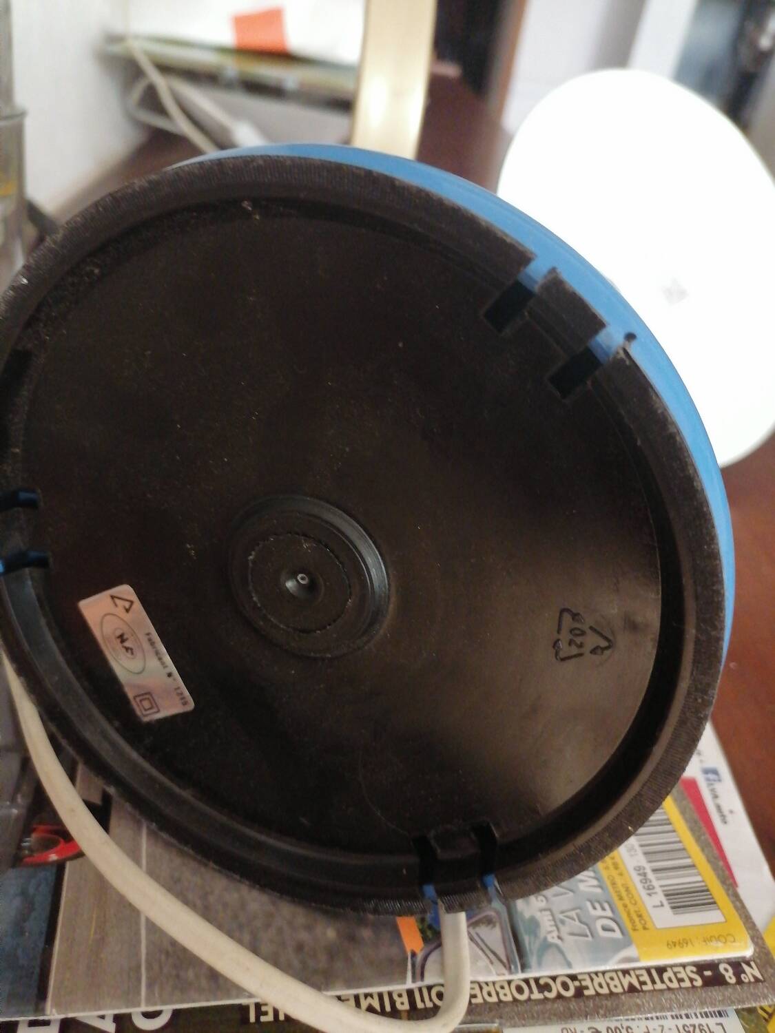 Vintage Memphis style aluminum desk lamp