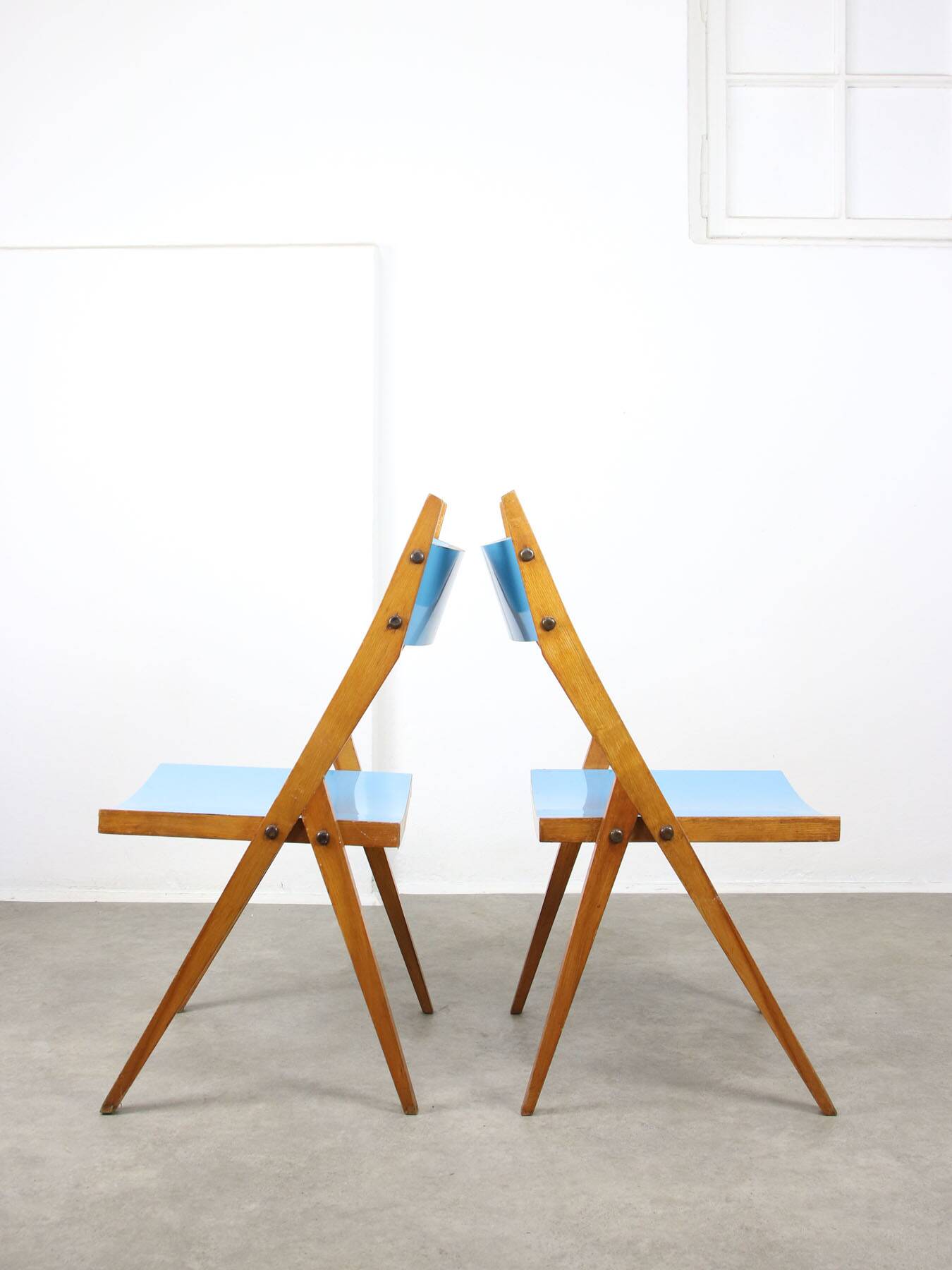 Mid-century Italian Wooden Dining Set of 5 in Blue