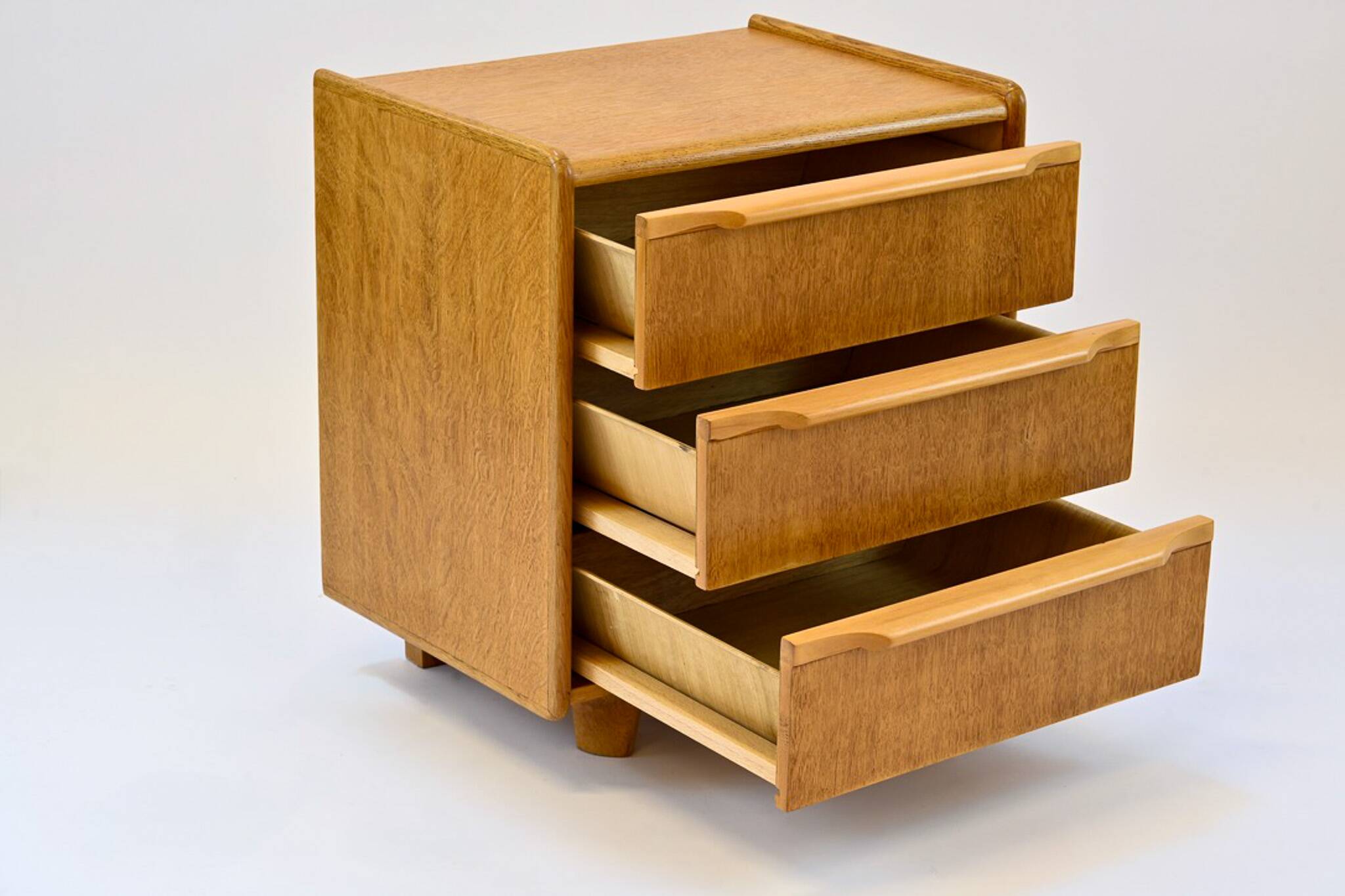 Small Cees Braakman chest of drawers in oak veneer