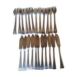 Silver metal fish service