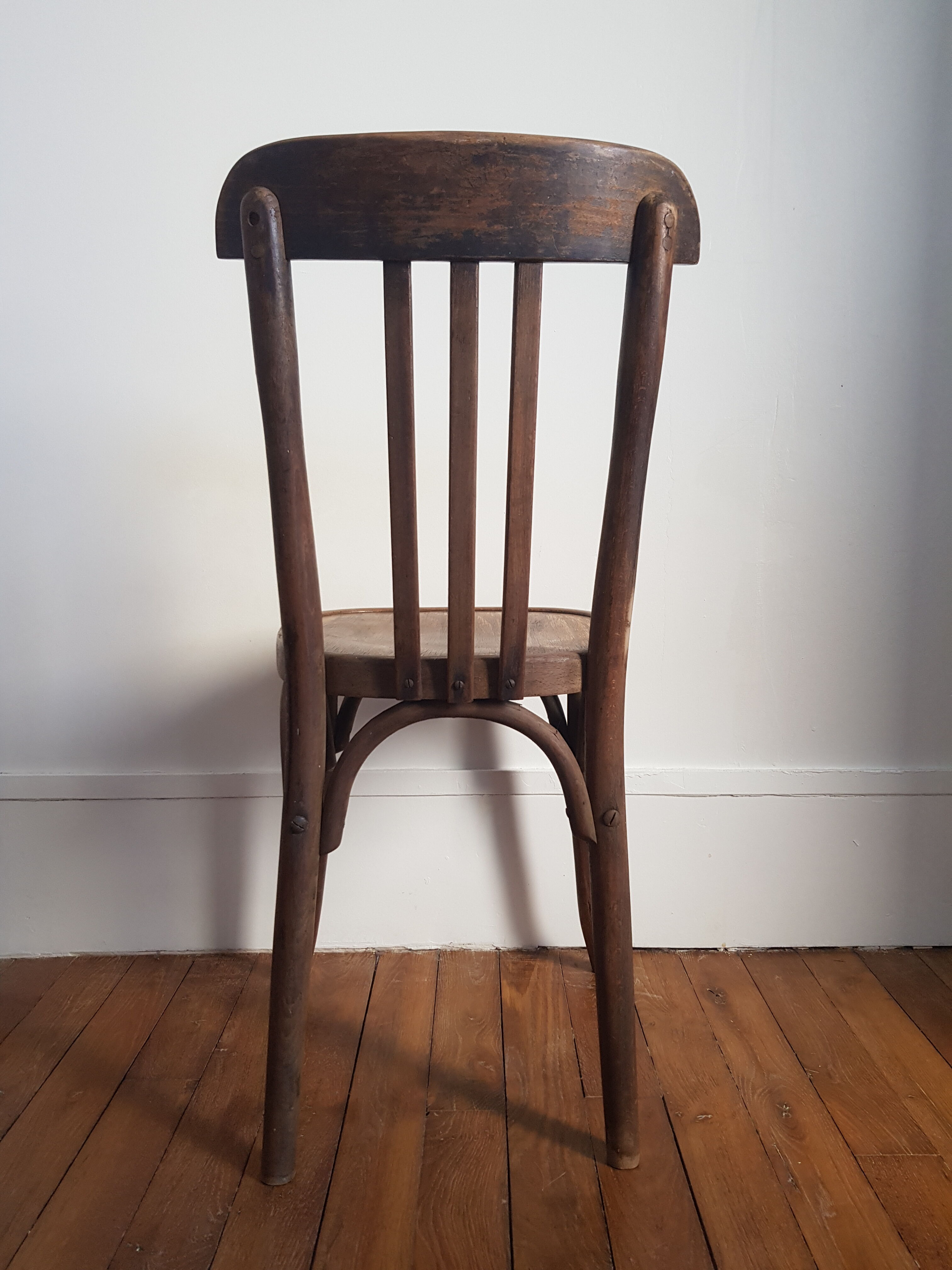Chaise bistrot en bois