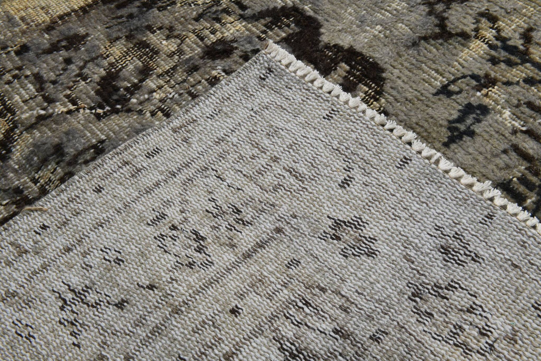 5x7 Persian Gray & Copper Oriental Style Persian Rug, 148x229Cm