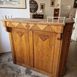 Art Deco trading counter