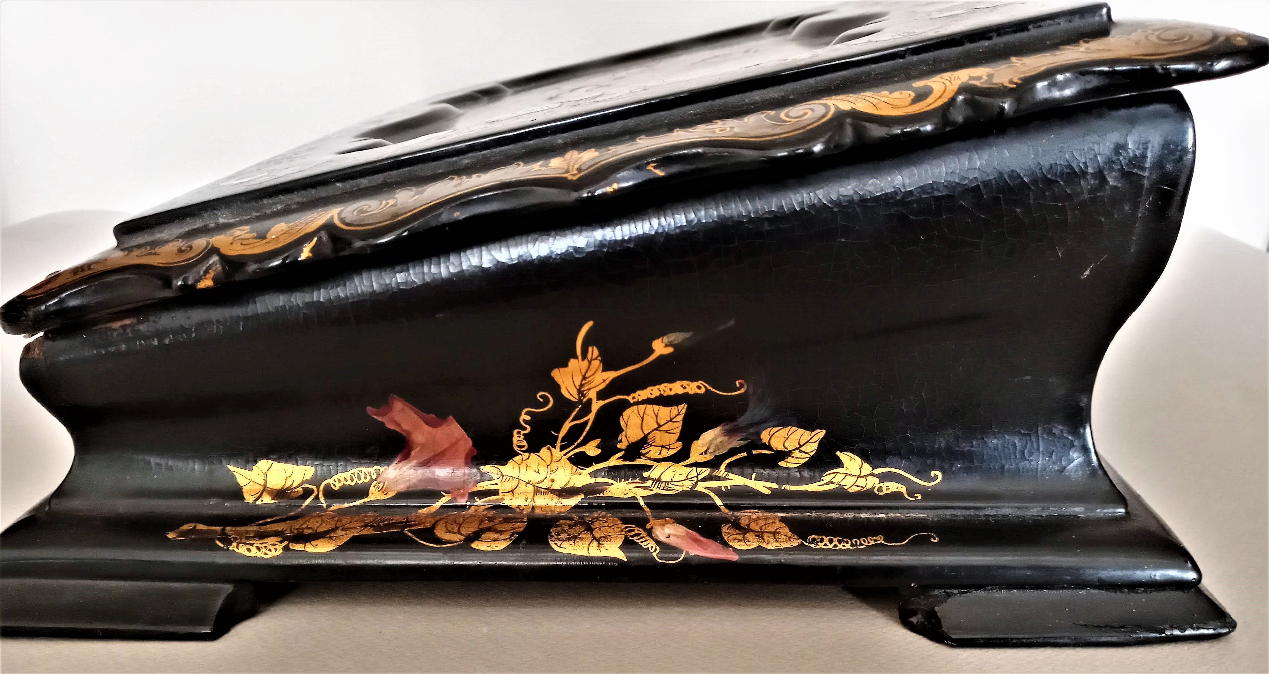 Burgauté writer with gilding, decorations painted with flowers, Napoleon III era