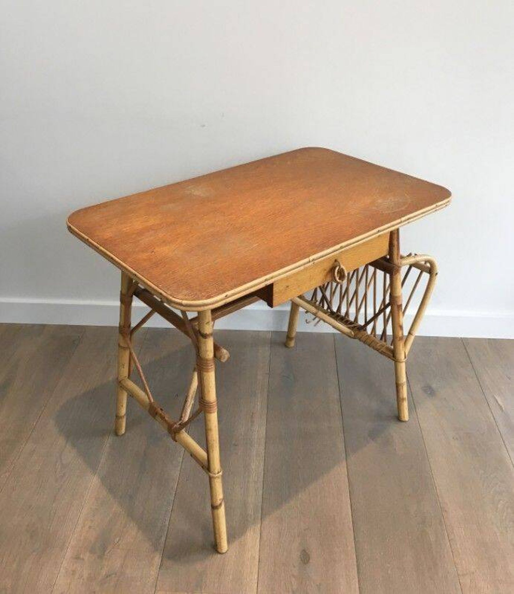 Bureau en rotin