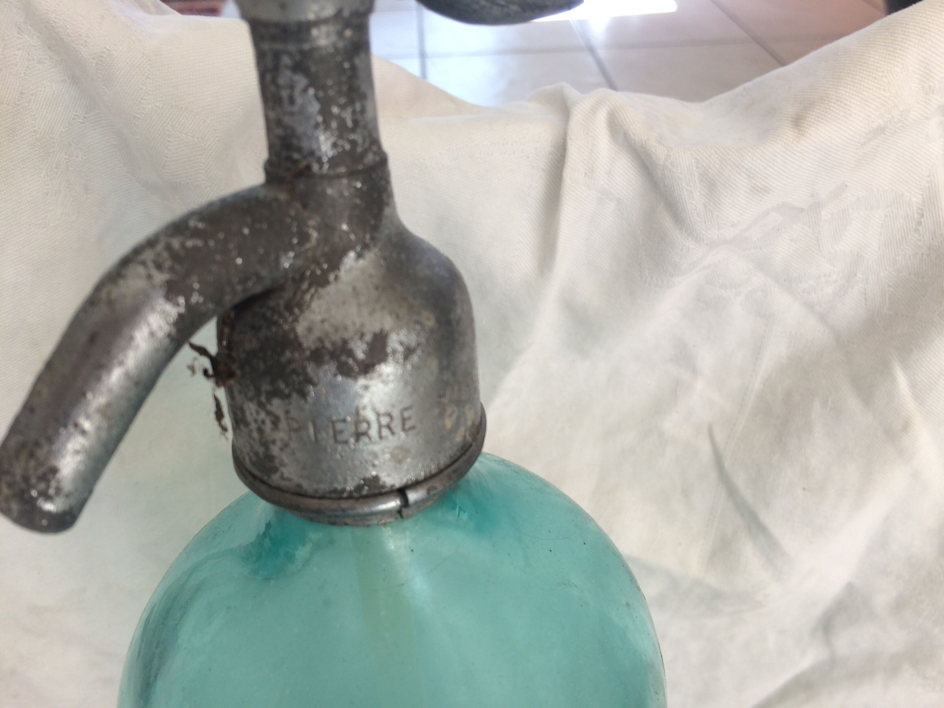 Blue siphon Seltz water