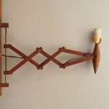 Teak wall lamp Scissor, Danish design, 1970s, manufacture: Lyfa